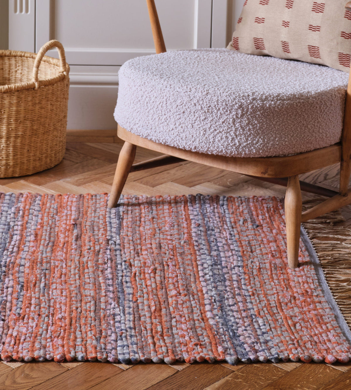 RUGS