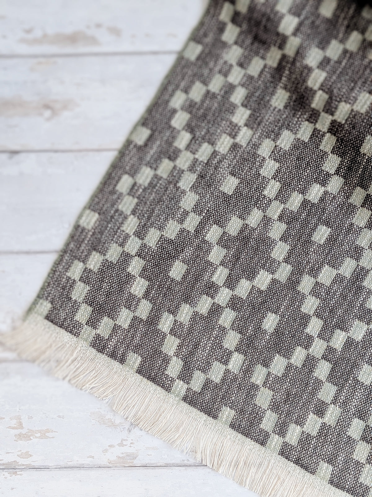 MABLI DOUBLECLOTH THROW IN SAGE & CONKER