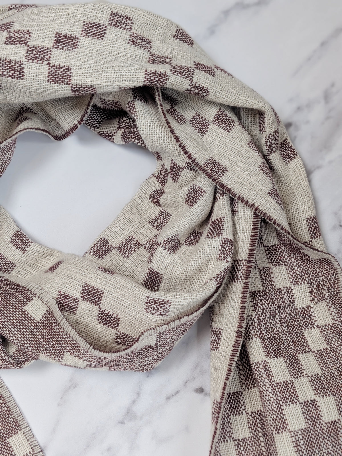 MABLI DOUBLECLOTH SCARF IN WINE