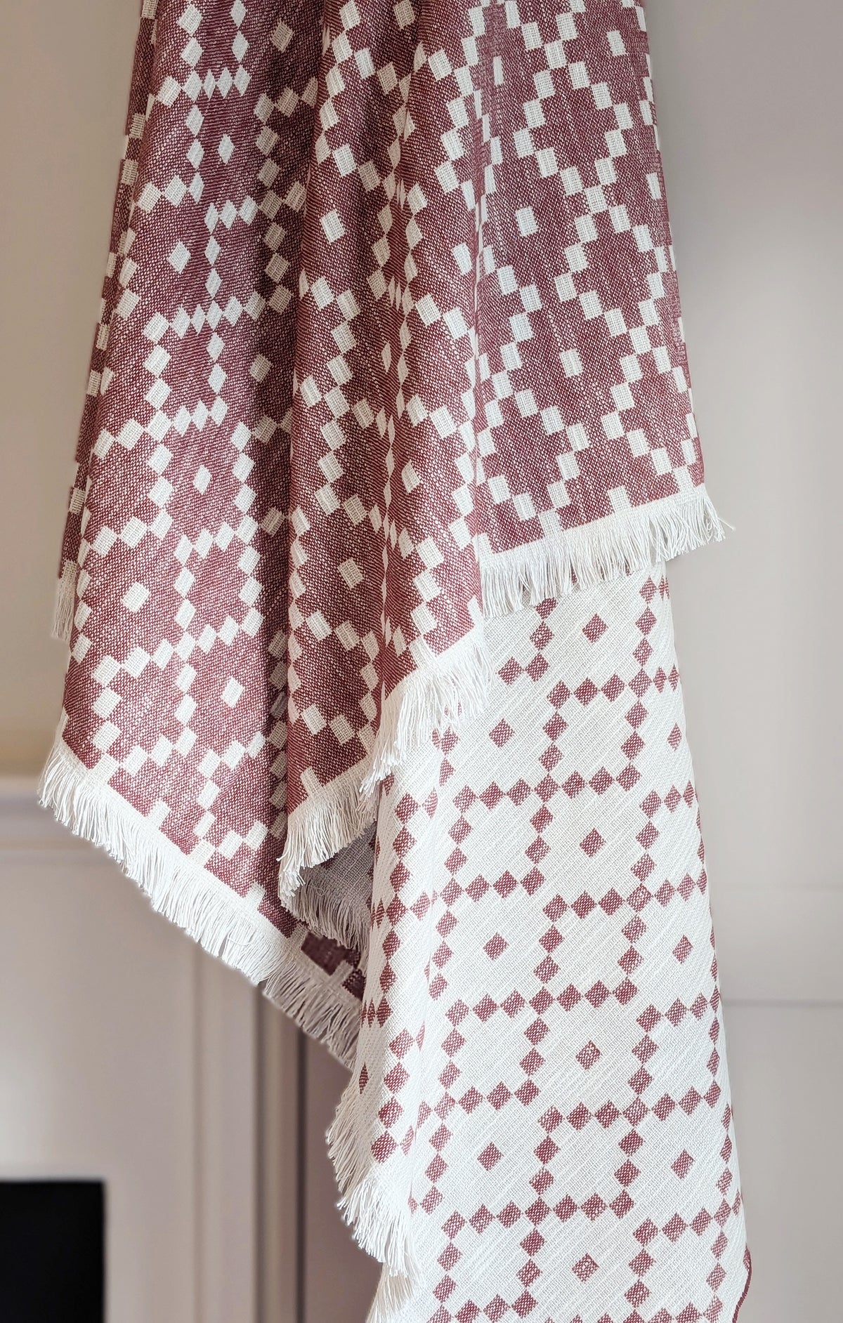 MABLI DOUBLECLOTH THROW IN BRICK