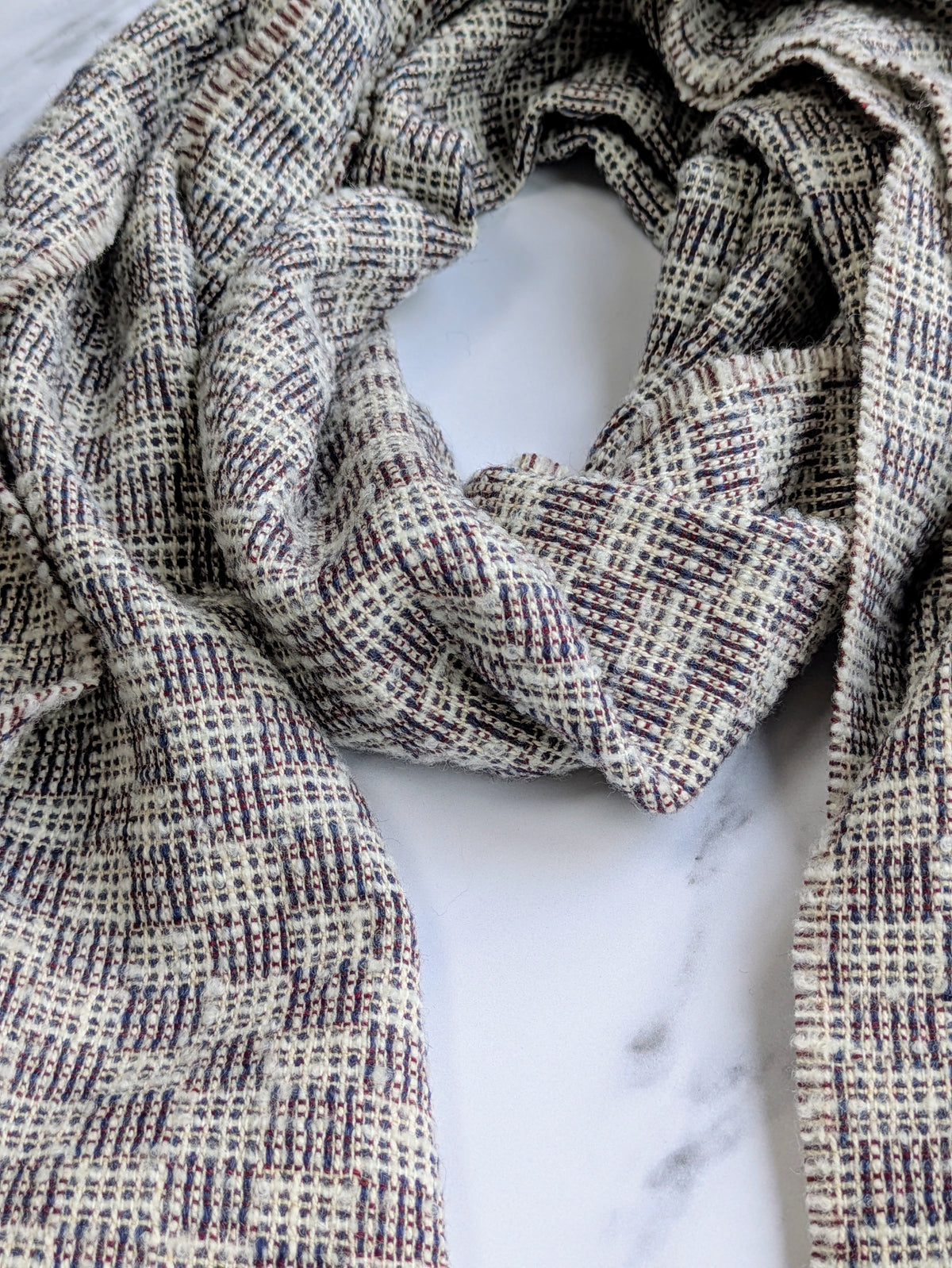 CHERRY BOUCLE SCARF