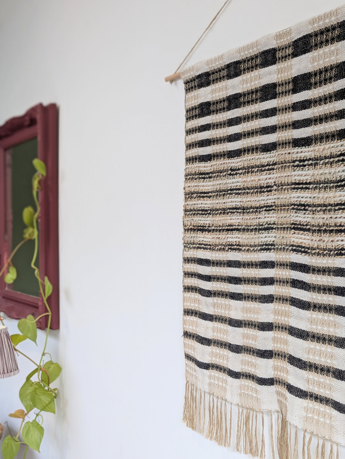 NOIR WALL HANGING