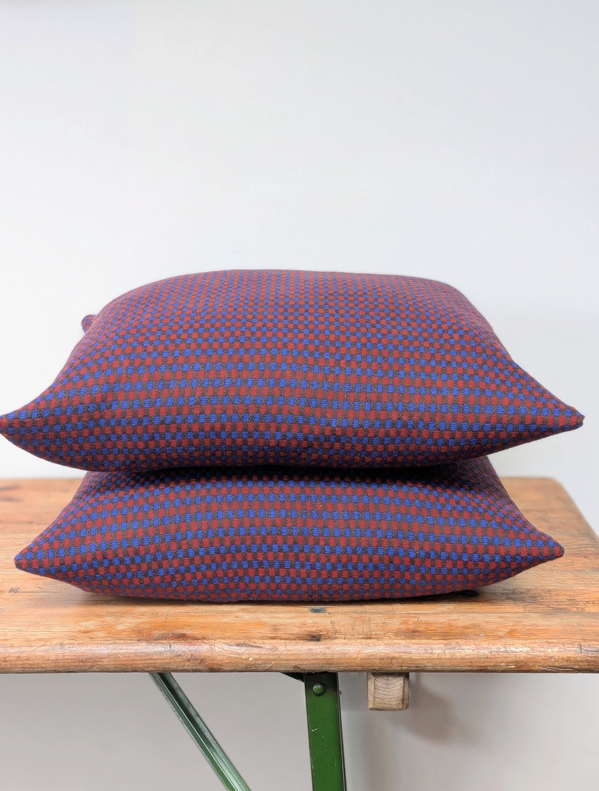 SAFFIE CUSHION