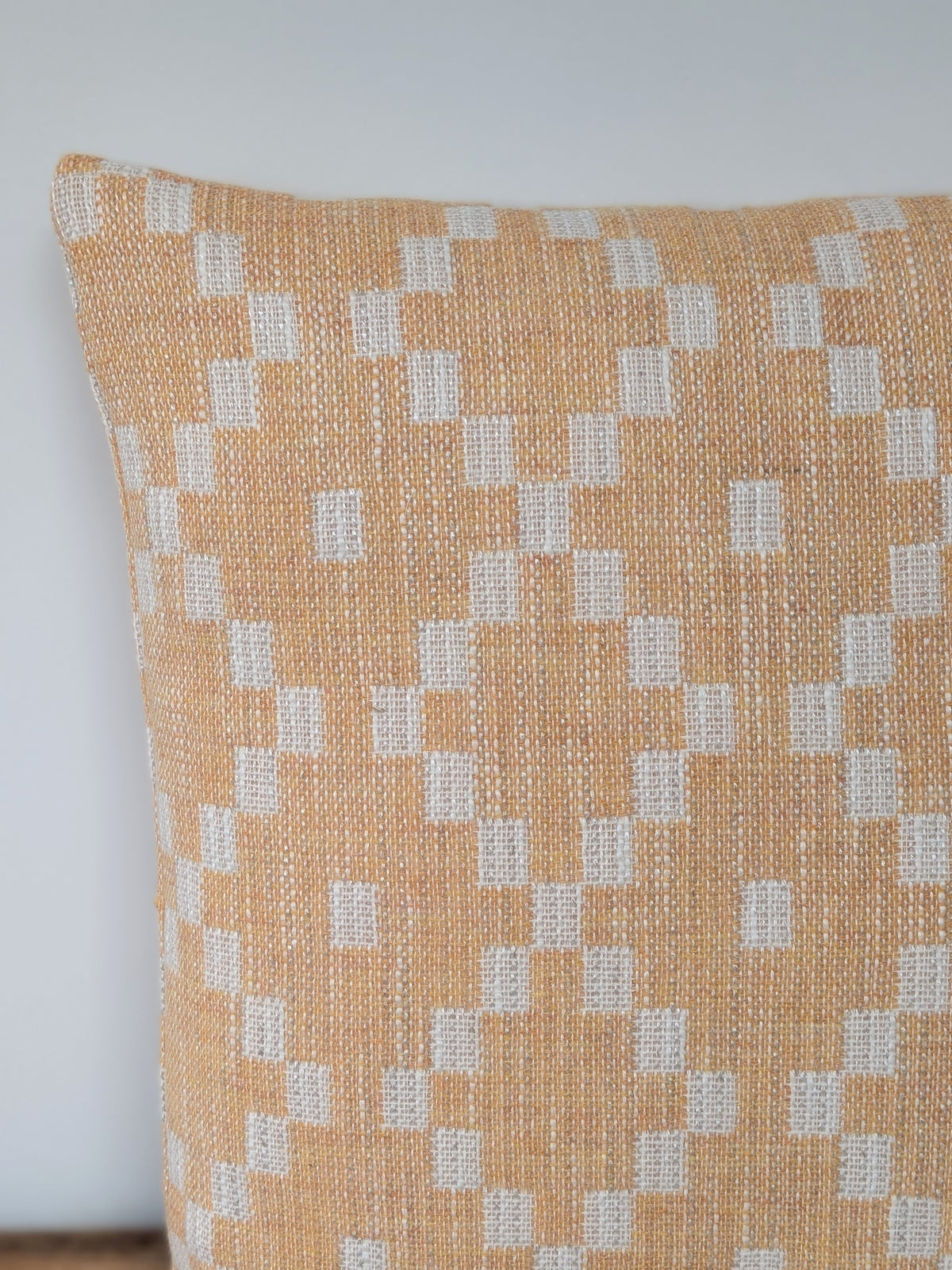 MABLI CUSHION IN MARIGOLD