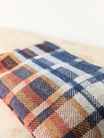 WOVEN ZIPPED POUCH