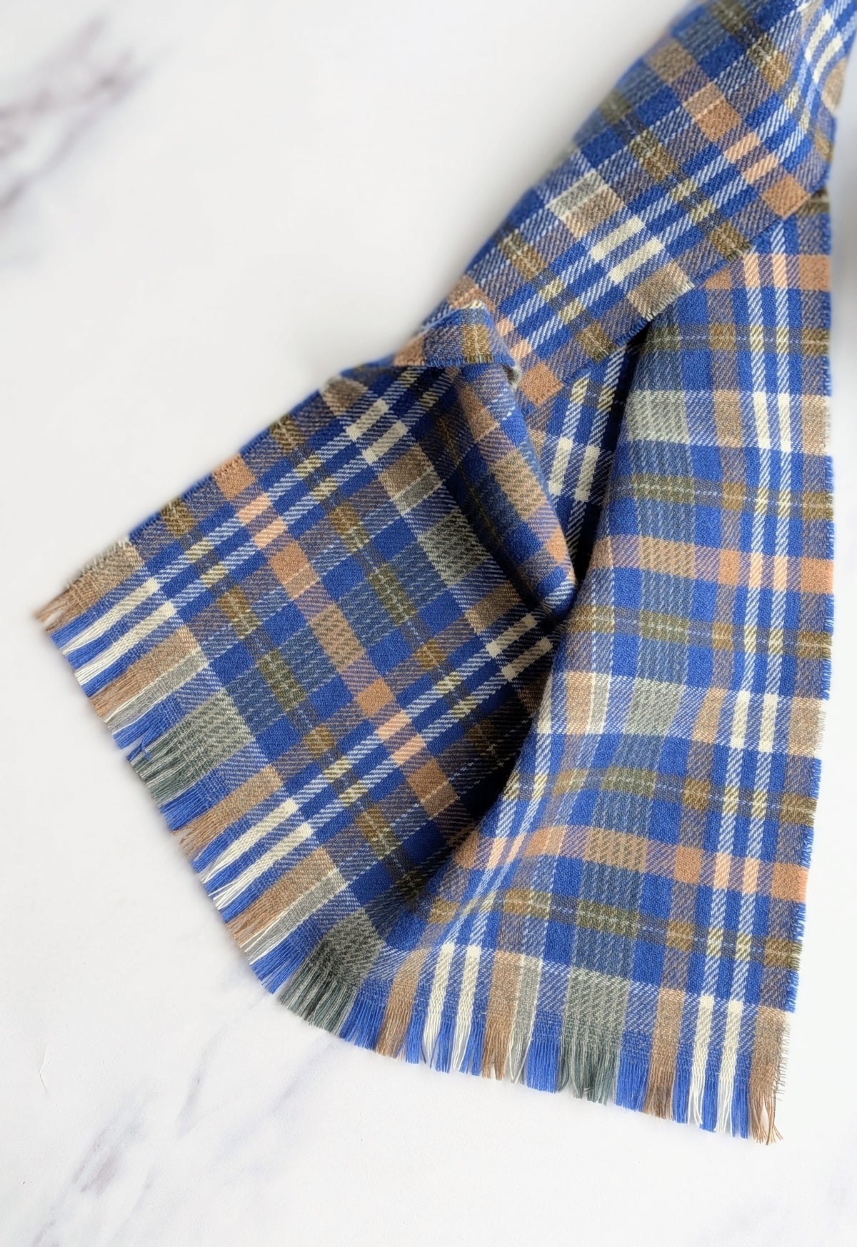 NAYA CHECK SCARF