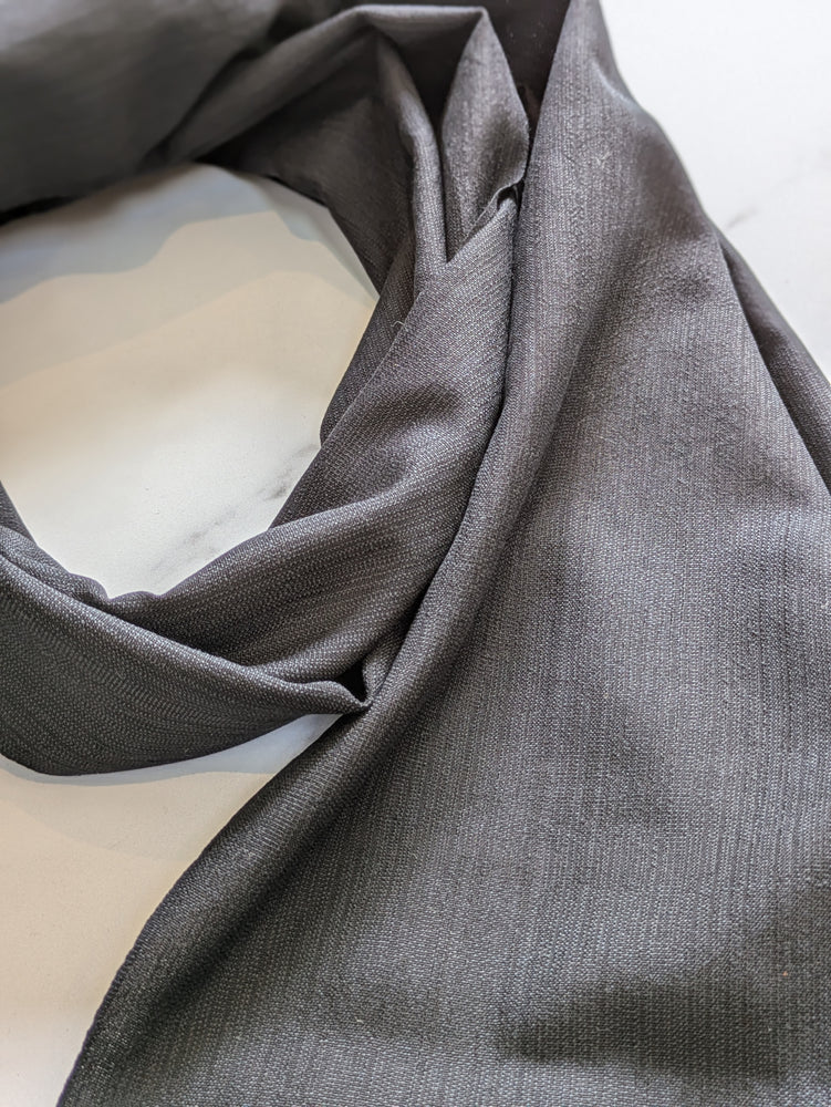 NOIR SILK SCARF