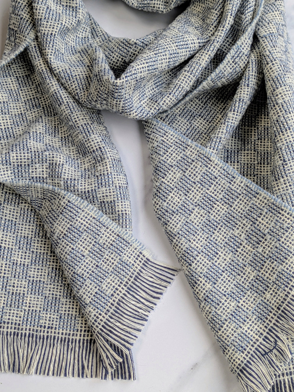 GLACIER BOUCLE SCARF