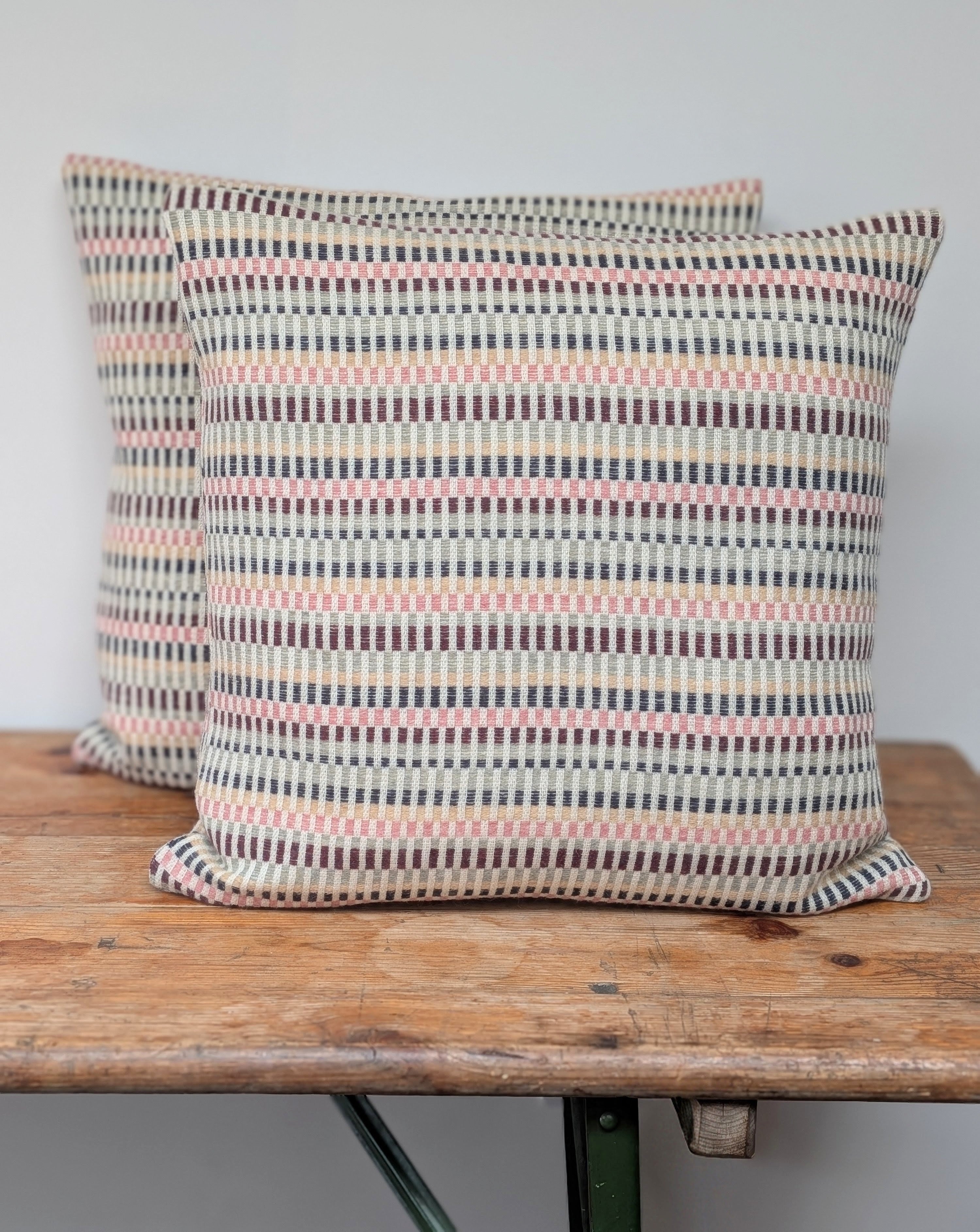 BETTY MERINO & CASHMERE CUSHION
