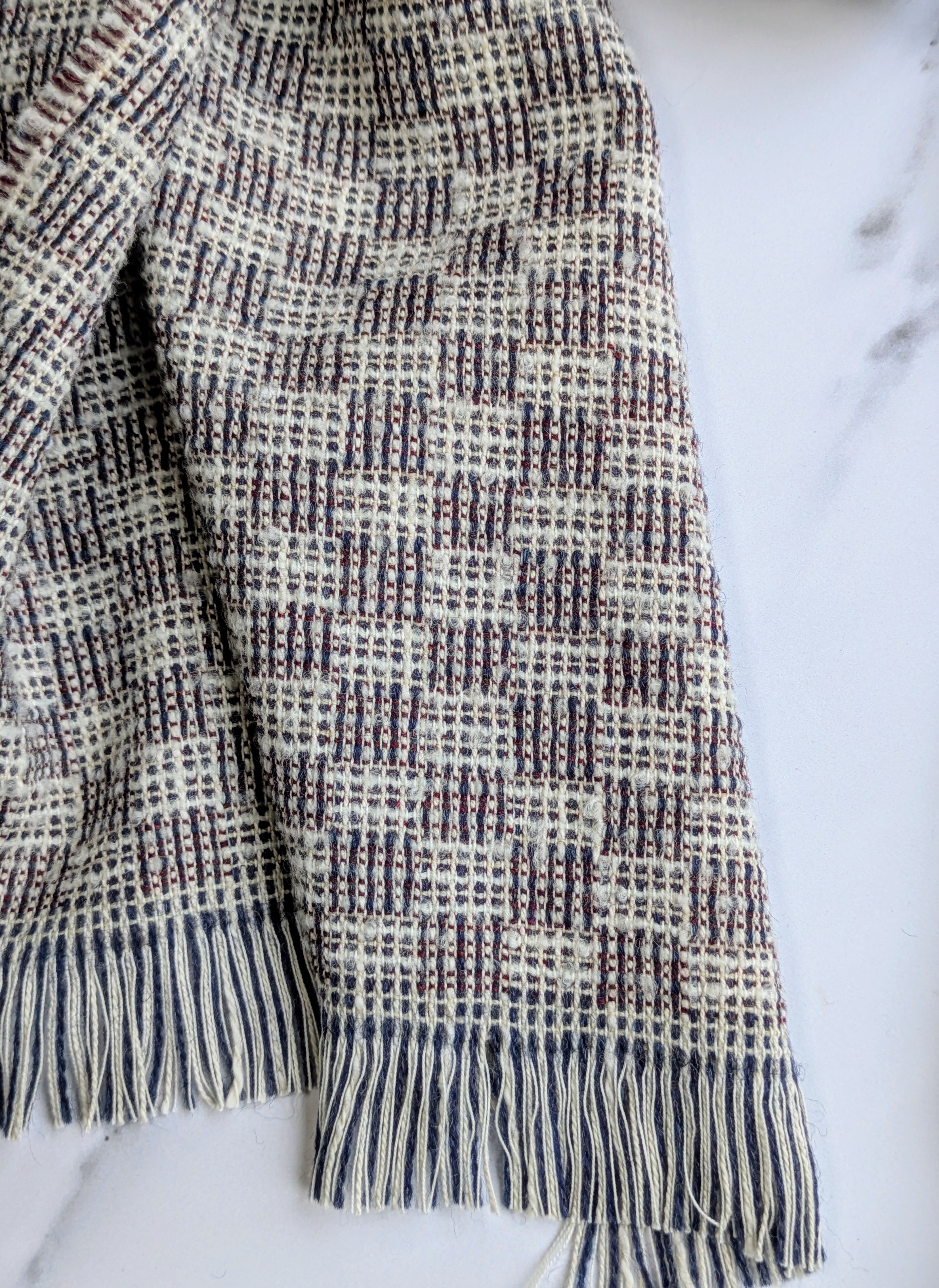 CHERRY BOUCLE SCARF