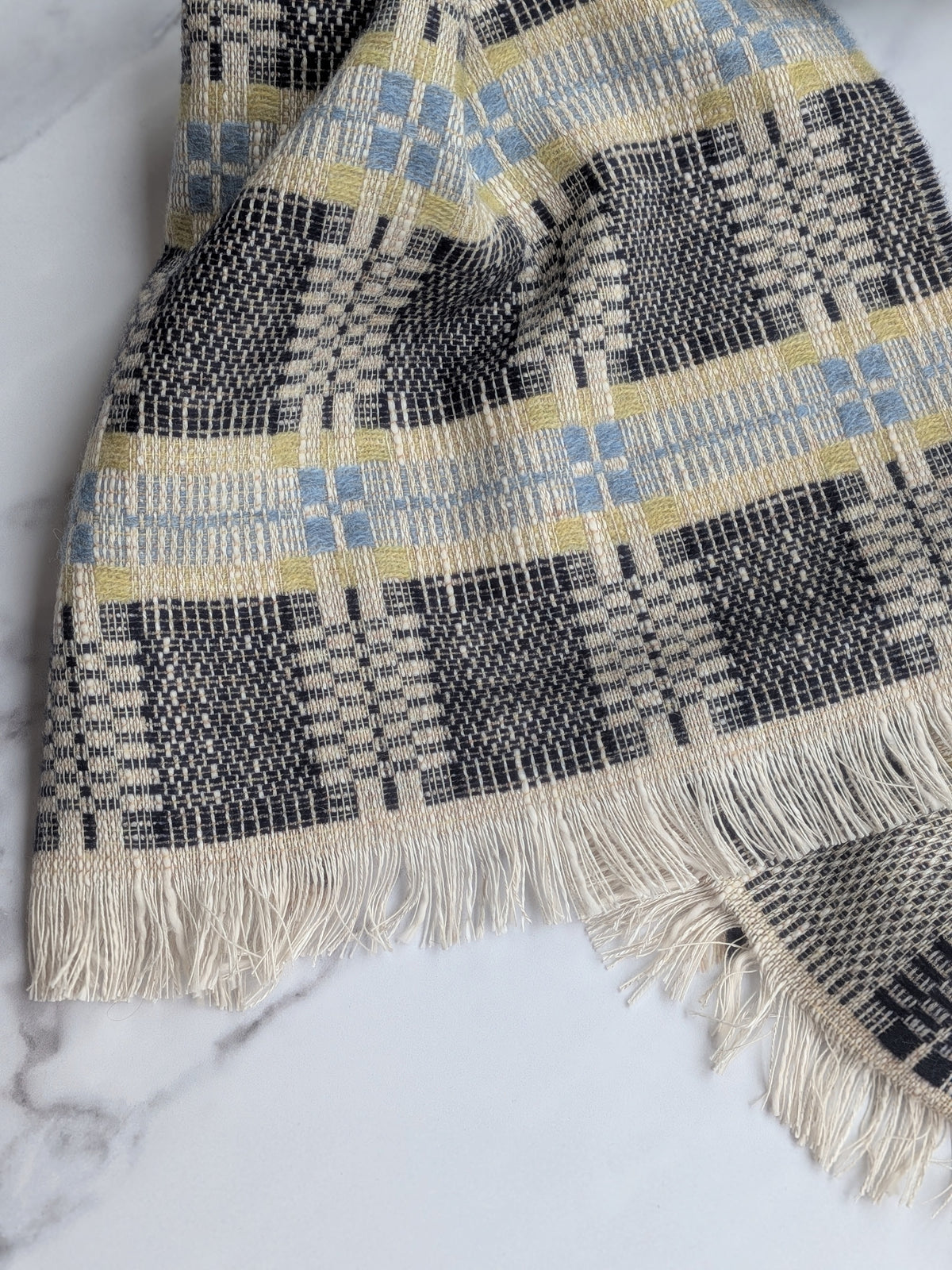 SCOTTY OVERSHOT SCARF