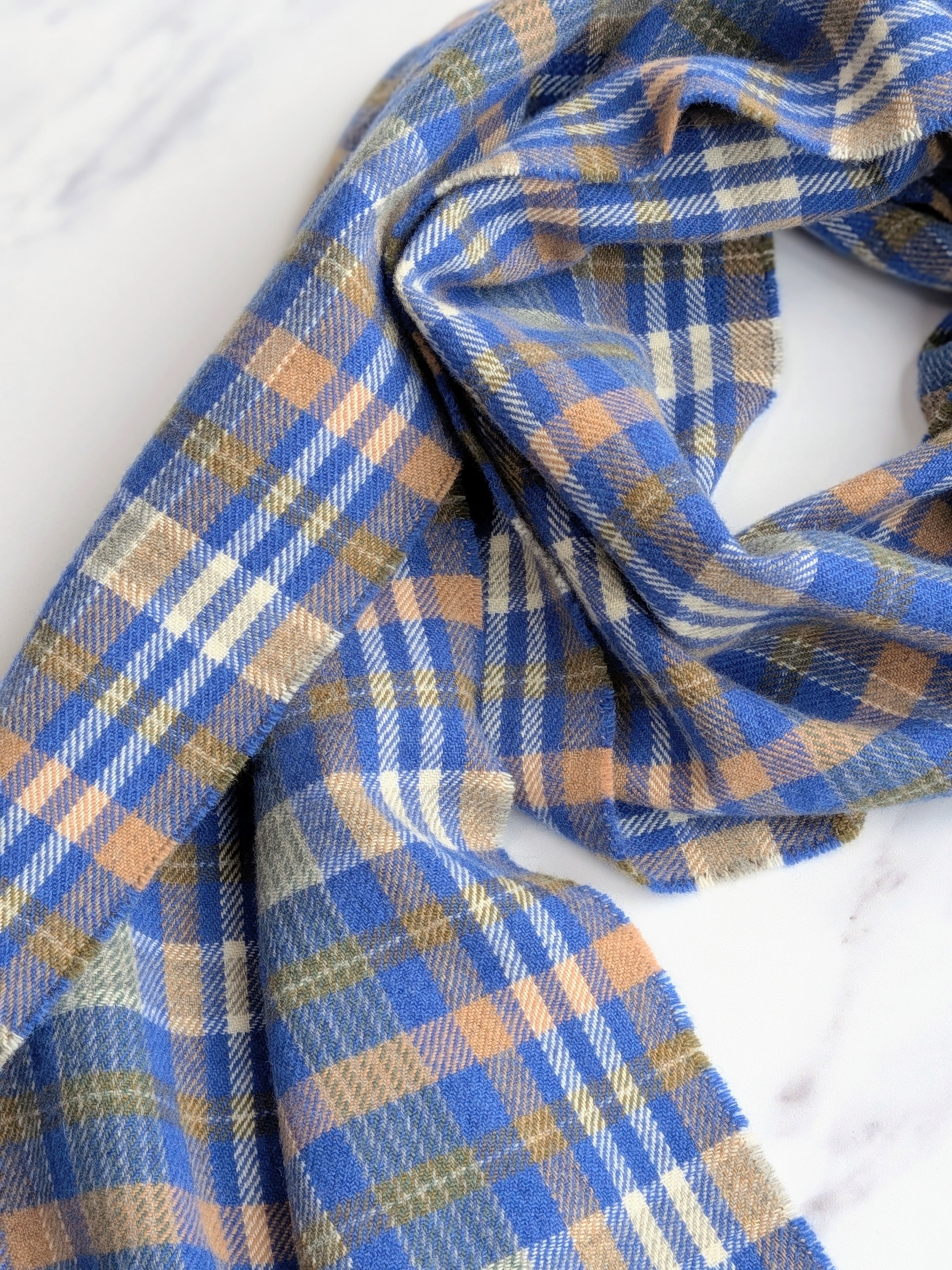 NAYA CHECK SCARF
