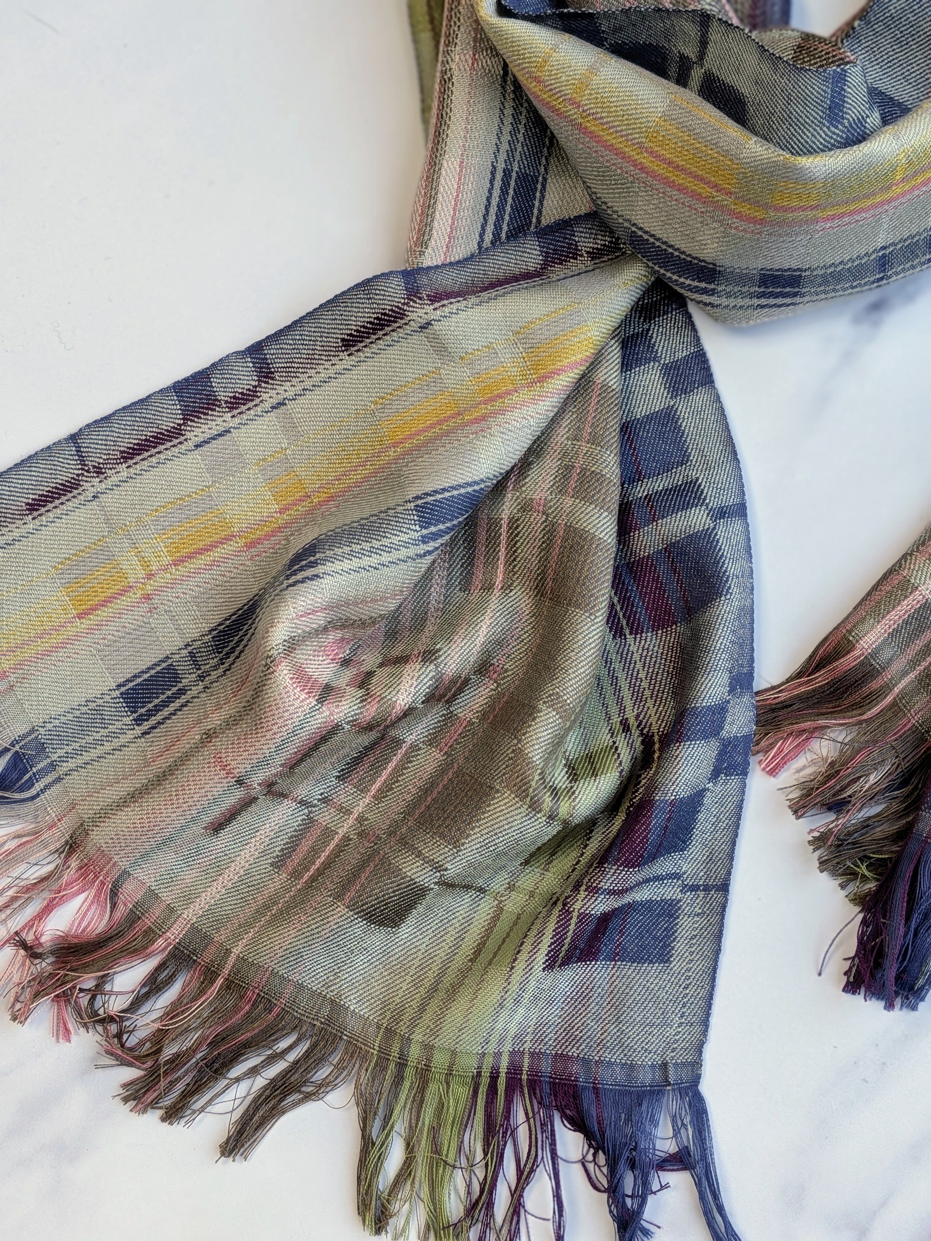 MOLLY SILK SCARF
