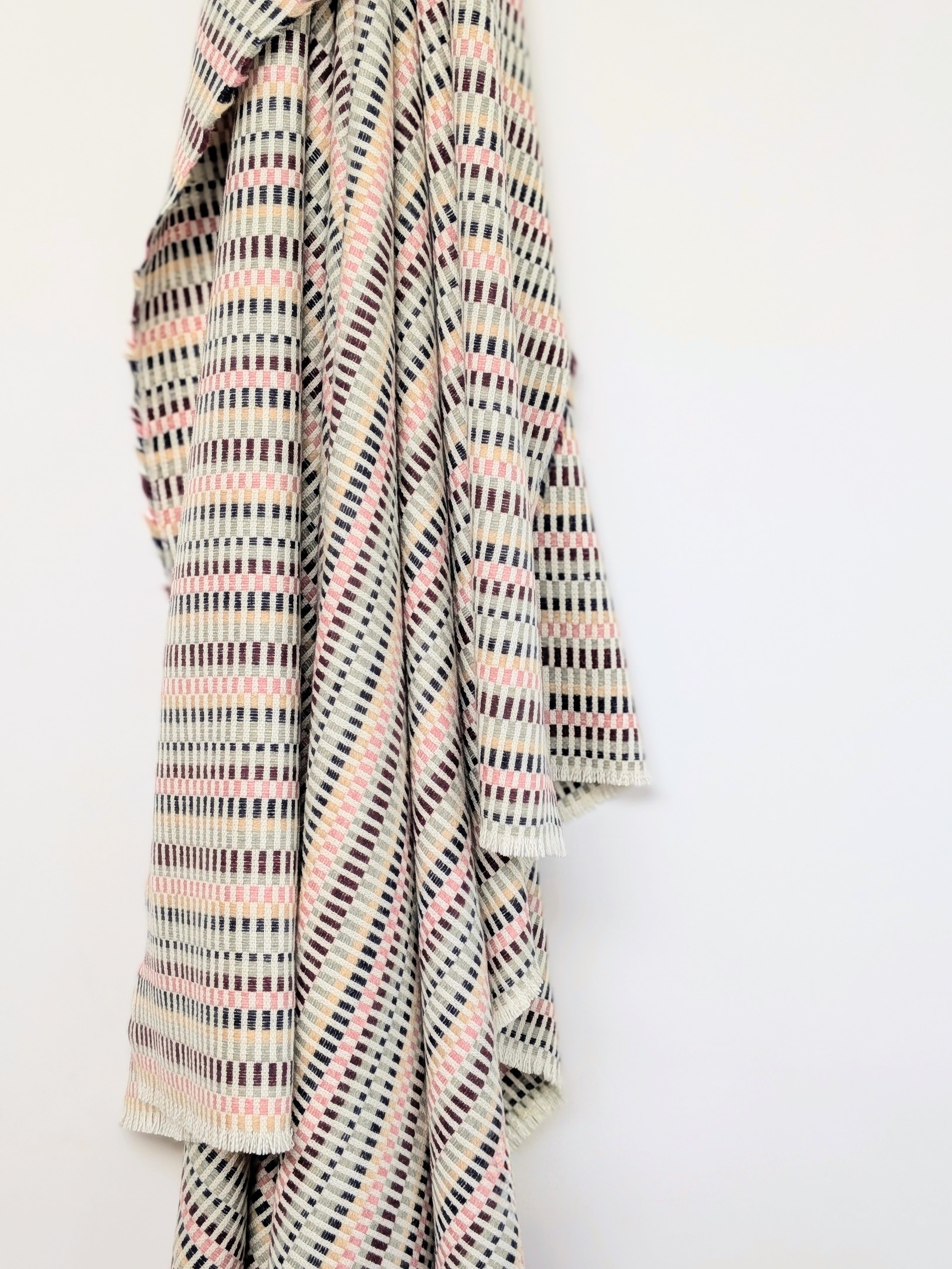 BETTY MERINO & CASHMERE THROW