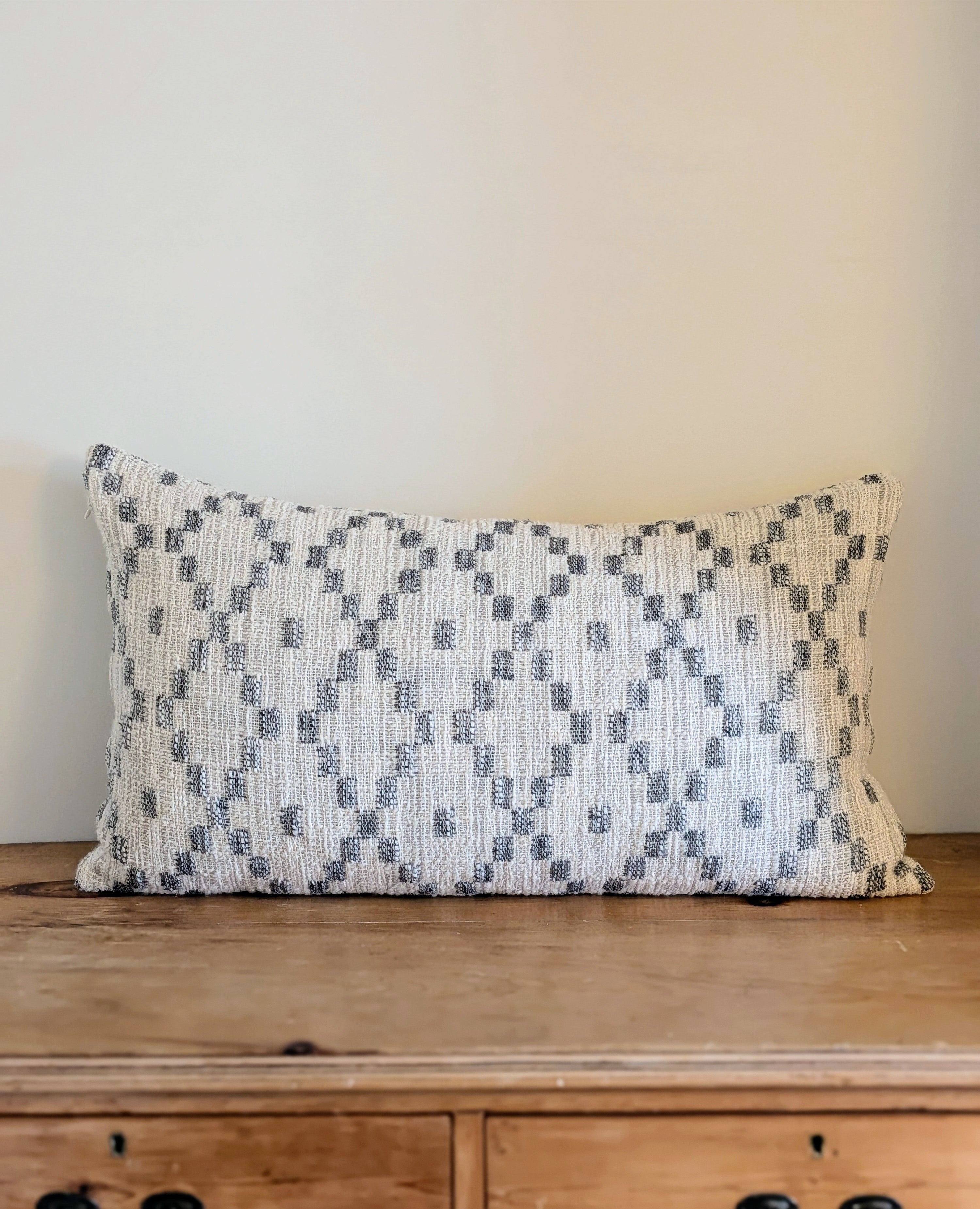 MABLI CUSHION