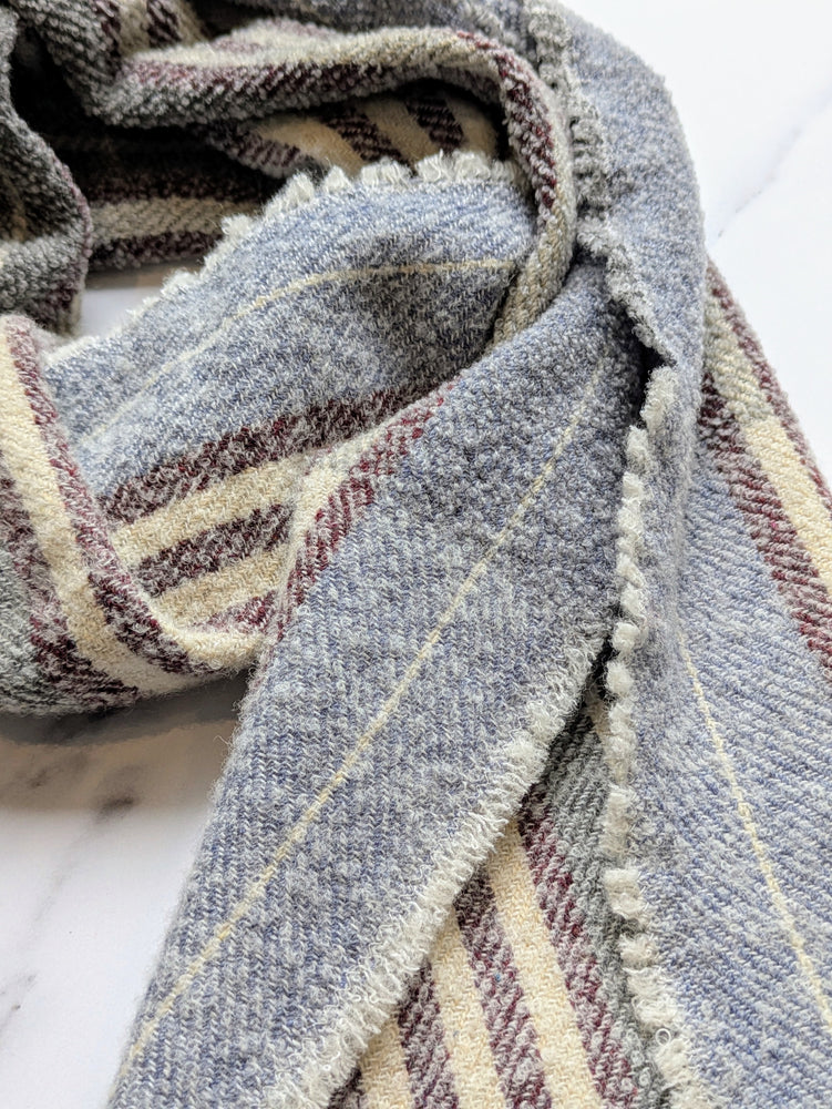 ISLAY LAMBSWOOL, BOUCLE & CASHMERE SCARF