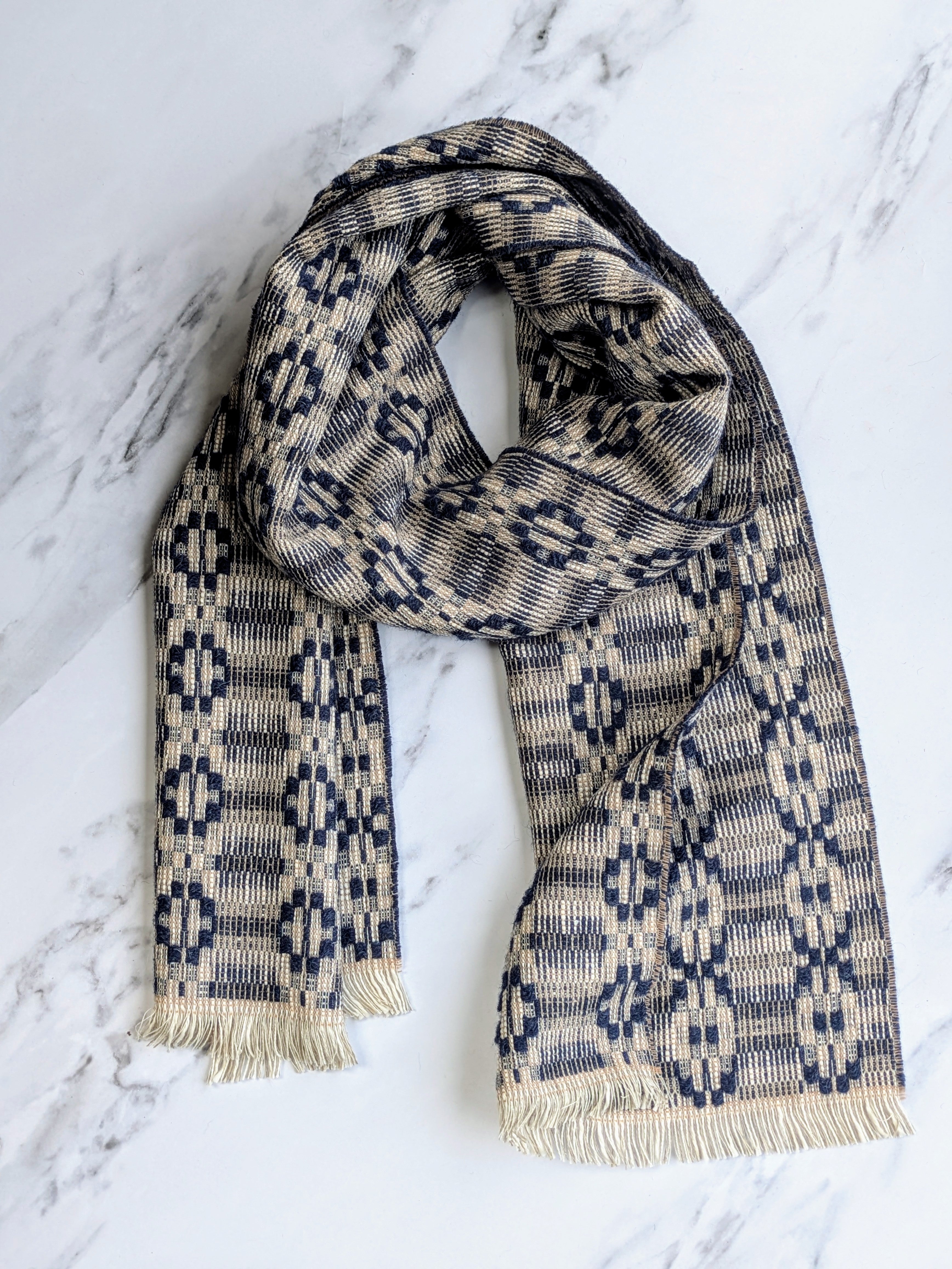 MARINO OVERSHOT SCARF