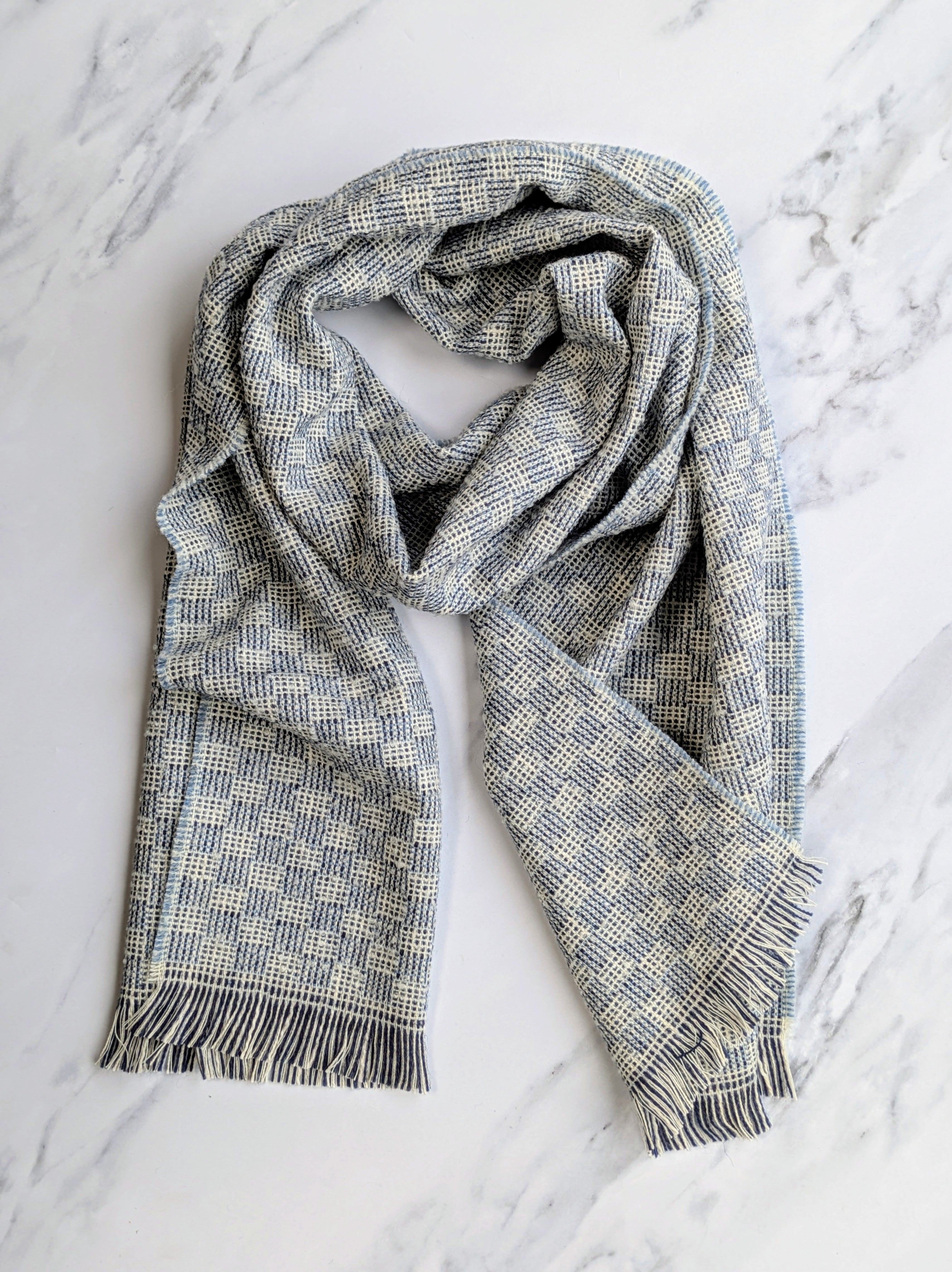 GLACIER BOUCLE SCARF