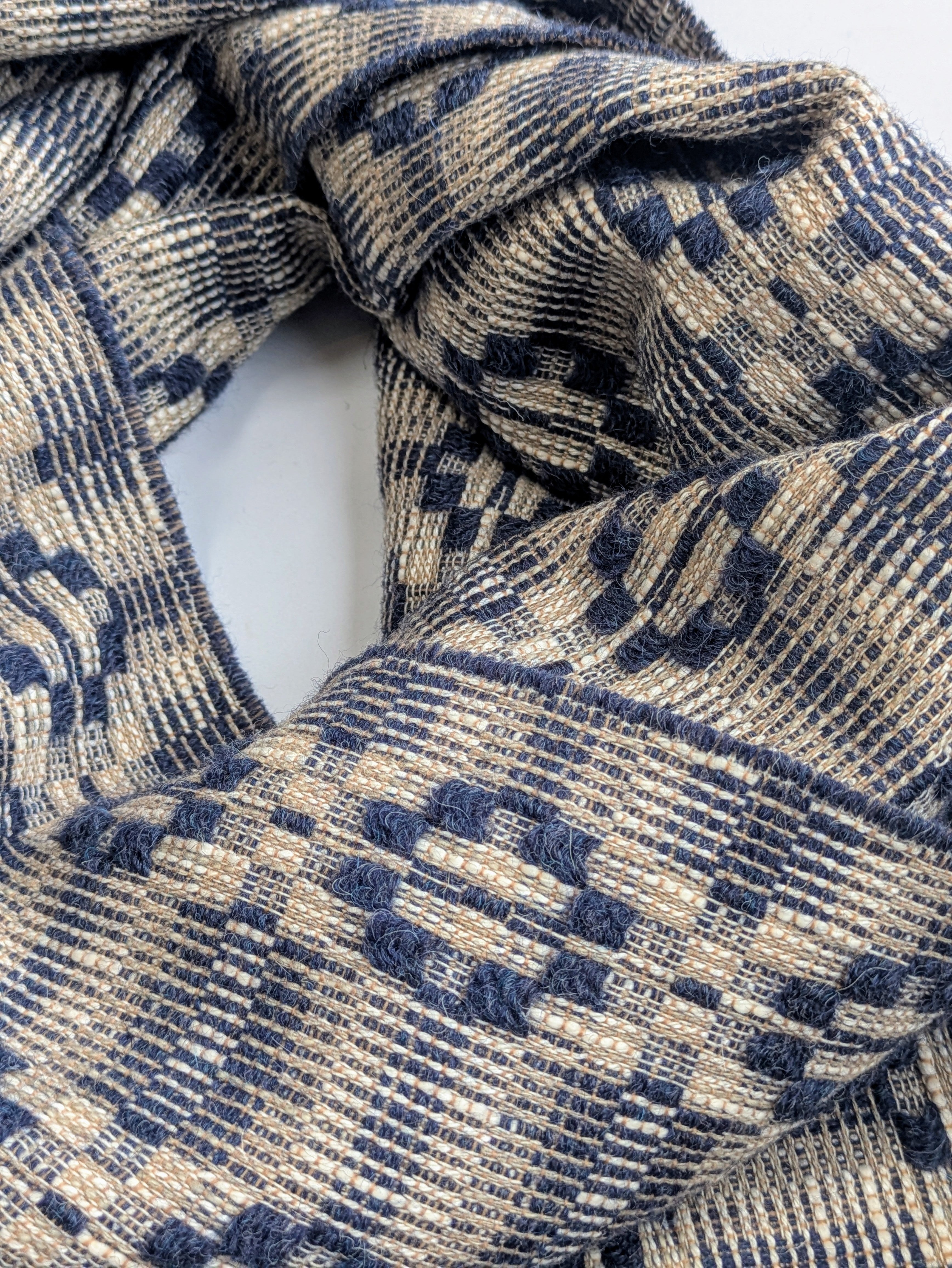 MARINO OVERSHOT SCARF