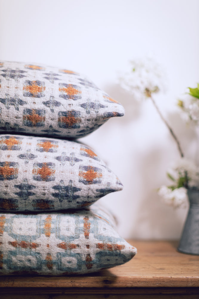 MONSOON DOUBLECLOTH CUSHION