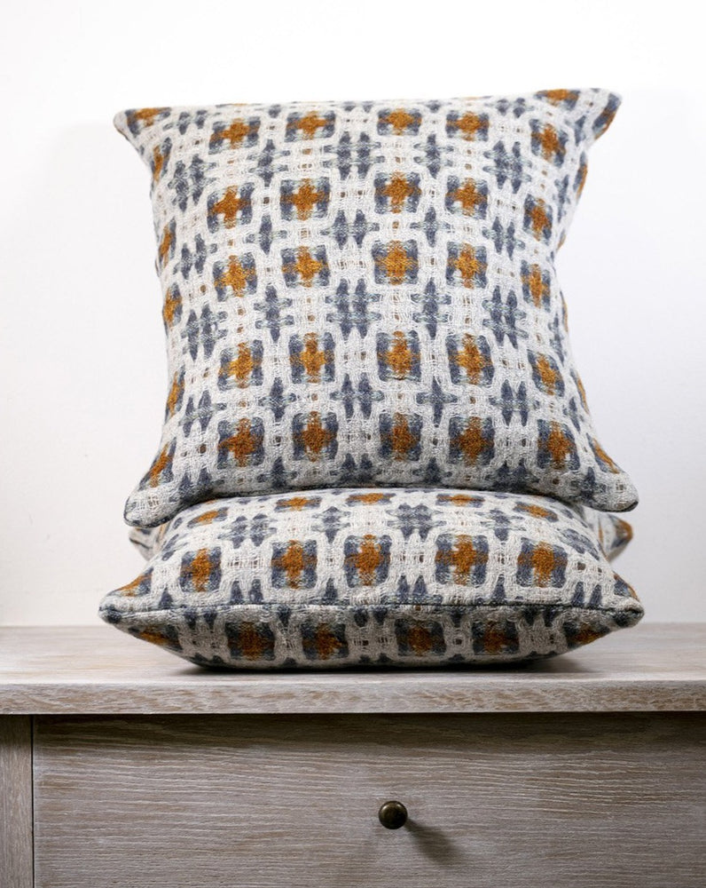 MONSOON DOUBLECLOTH CUSHION