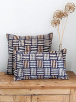 NIM DOUBLECLOTH CUSHION